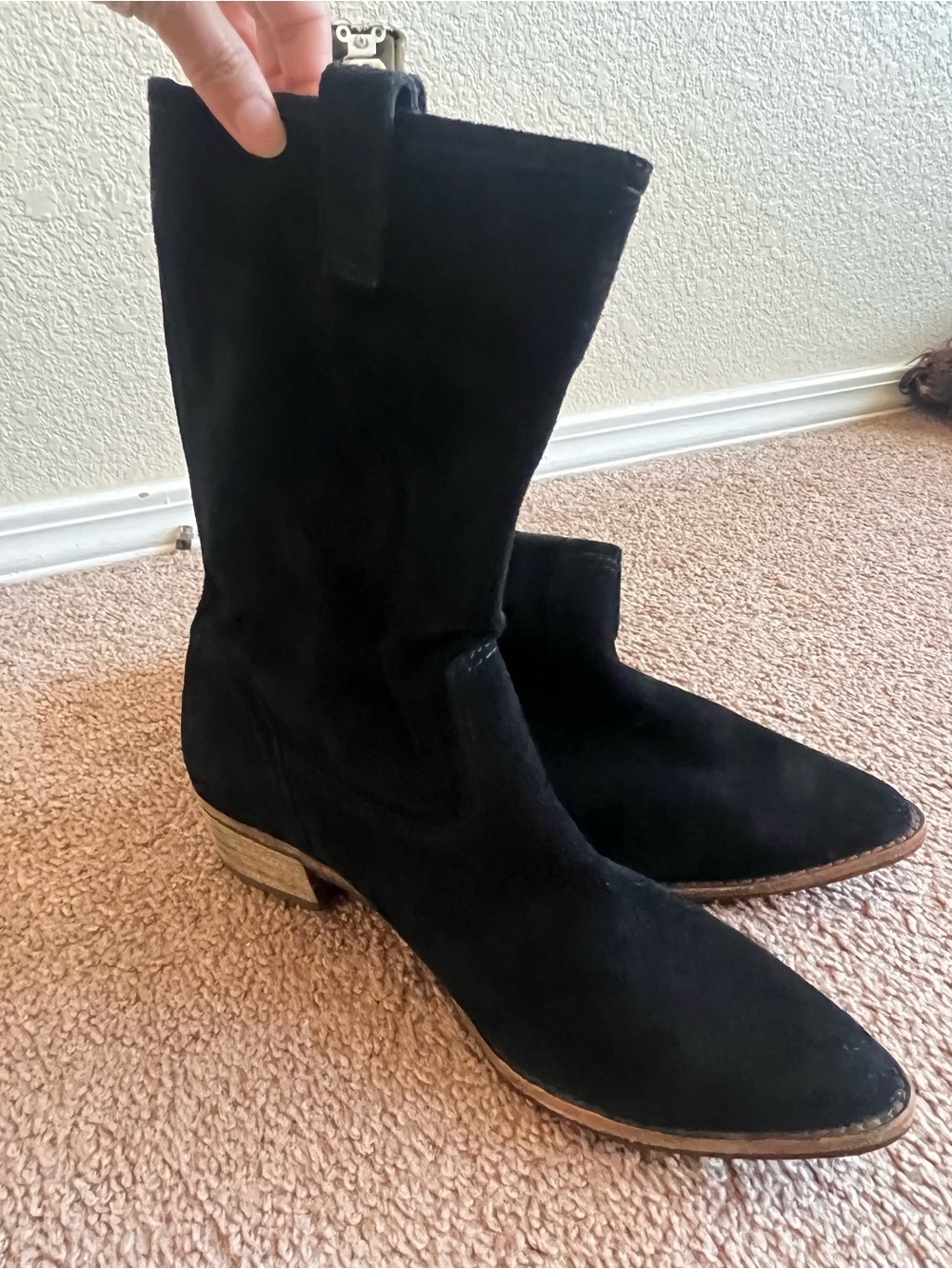 Women’s Black Suede Boots - Classic Pull-On Style